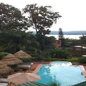 https://surjios-guest-house.about-kampalahotels.com